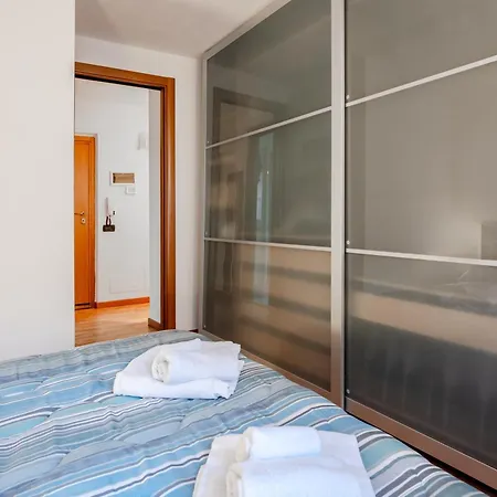 Guesthost - La Casetta Del Golfo - Apartamento La Spezia