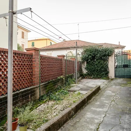 아파트 Guesthost - La Casetta Del Golfo - *