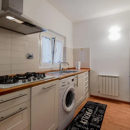 Guesthost - La Casetta Del Golfo - 아파트 라스페치아