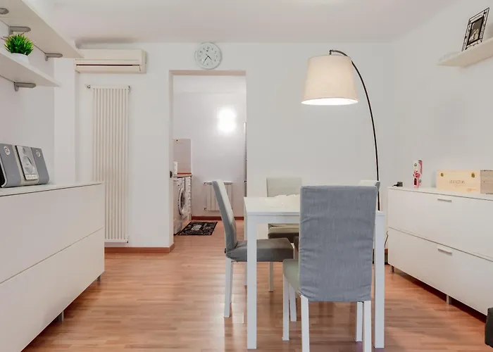 Guesthost - La Casetta Del Golfo - 아파트 라스페치아