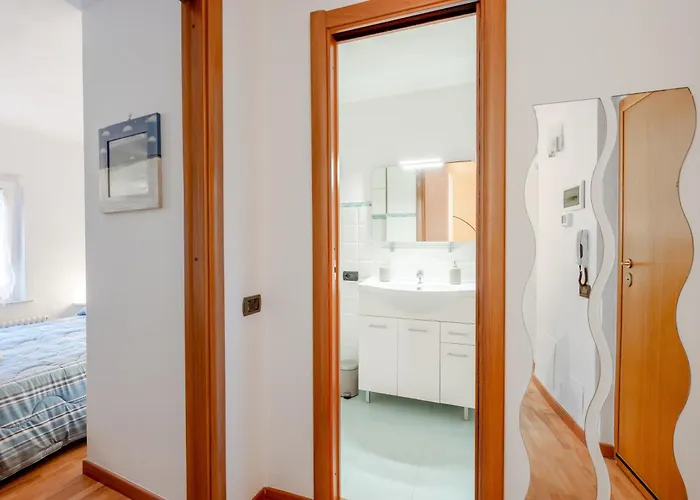 Guesthost - La Casetta Del Golfo - 아파트 *