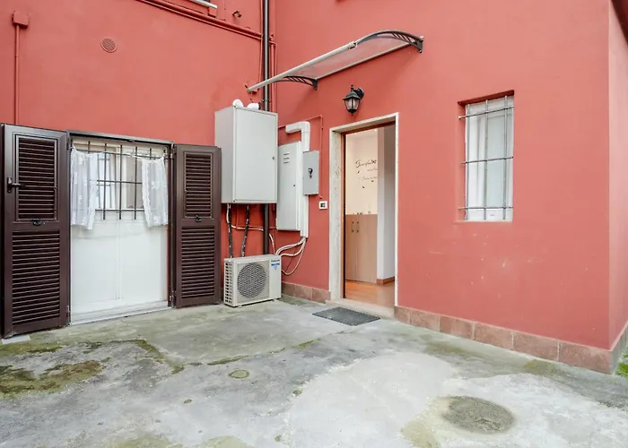 Guesthost - La Casetta Del Golfo - 아파트